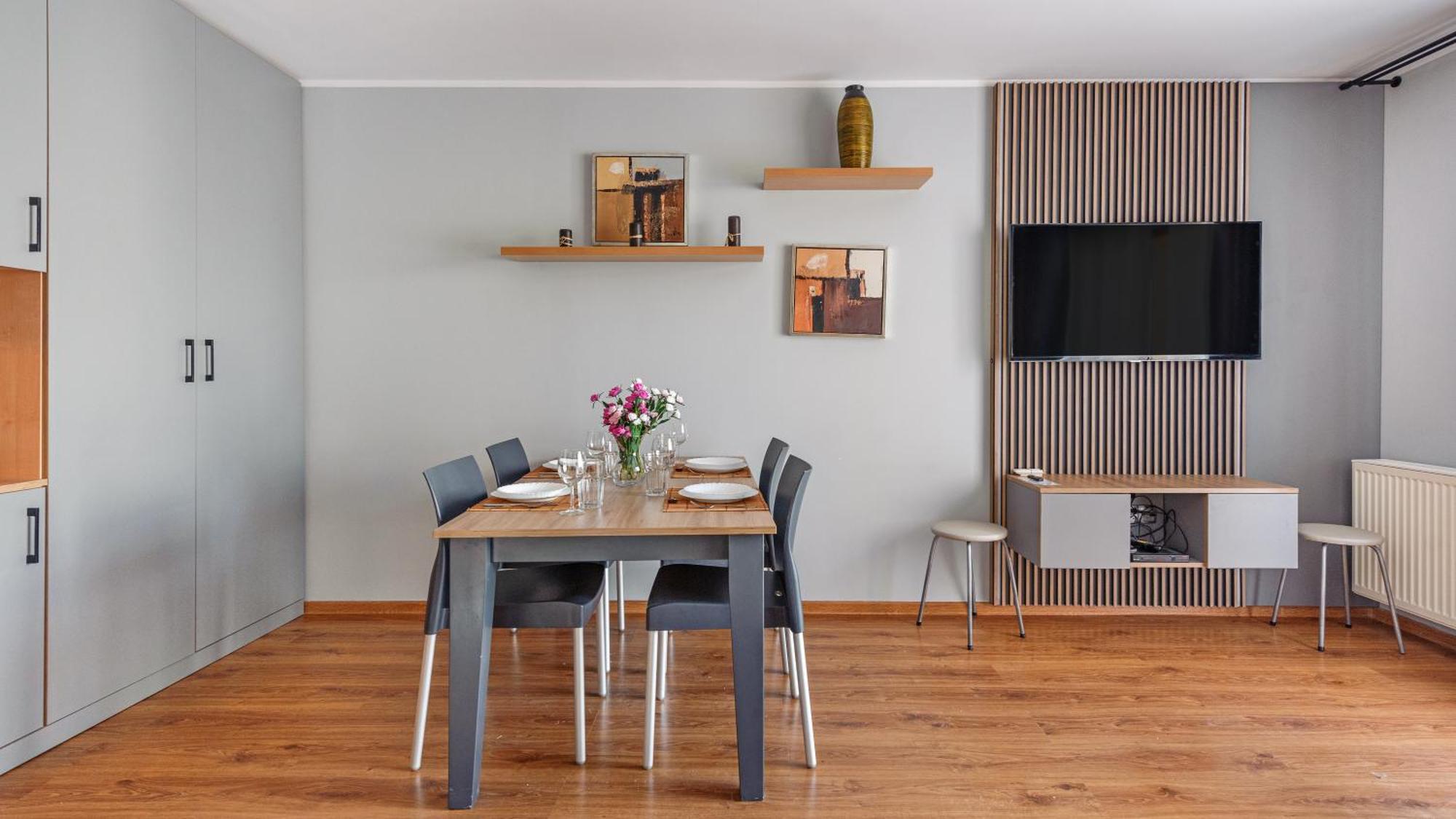 Maloves By Comfort Apartment *